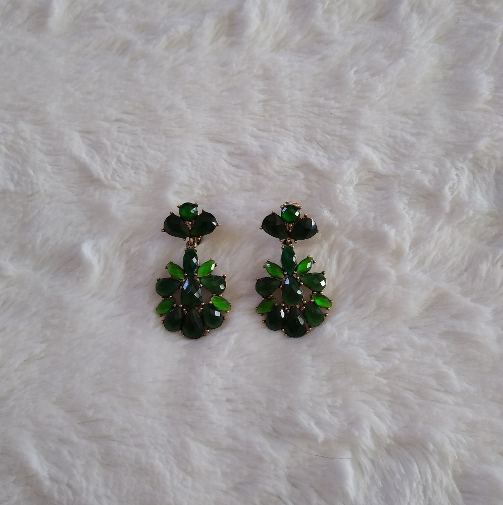 Vintage Liz Claiborne Clip On Emerald Green Rhinestone Earrings